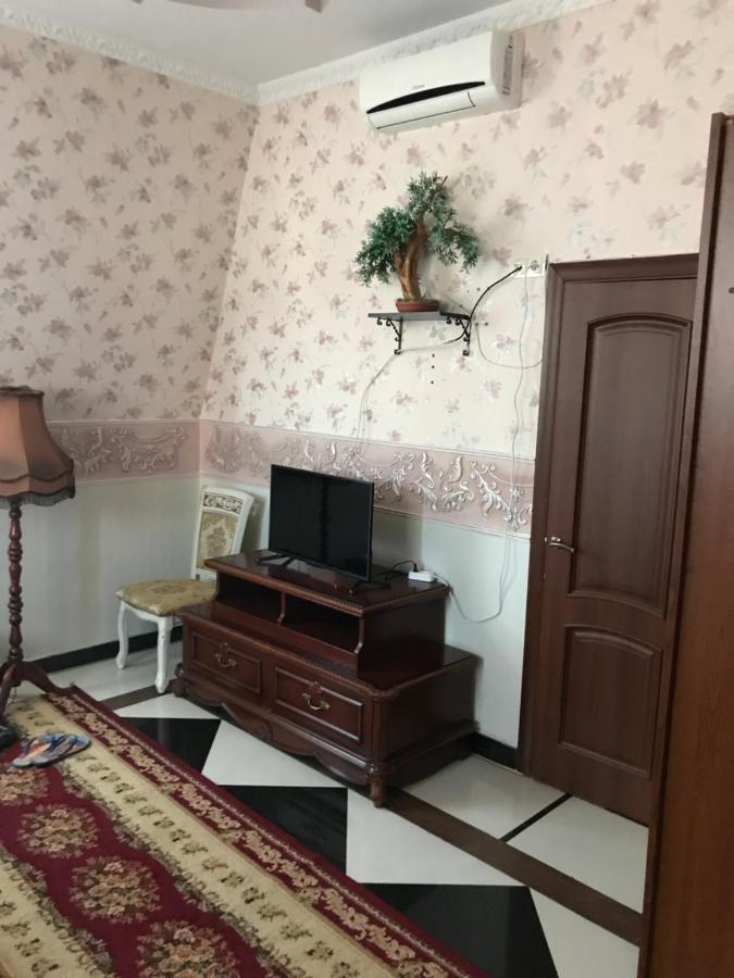 Отель Буржуа Ζιτόμιρ Εξωτερικό φωτογραφία