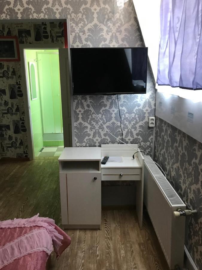 Отель Буржуа Ζιτόμιρ Εξωτερικό φωτογραφία